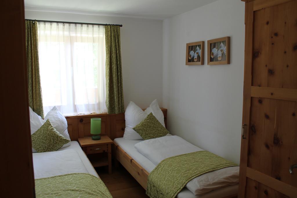 Bauernhof Familie Knoblechner Villa Nussdorf am Attersee Værelse billede